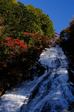 湯滝（上段）
