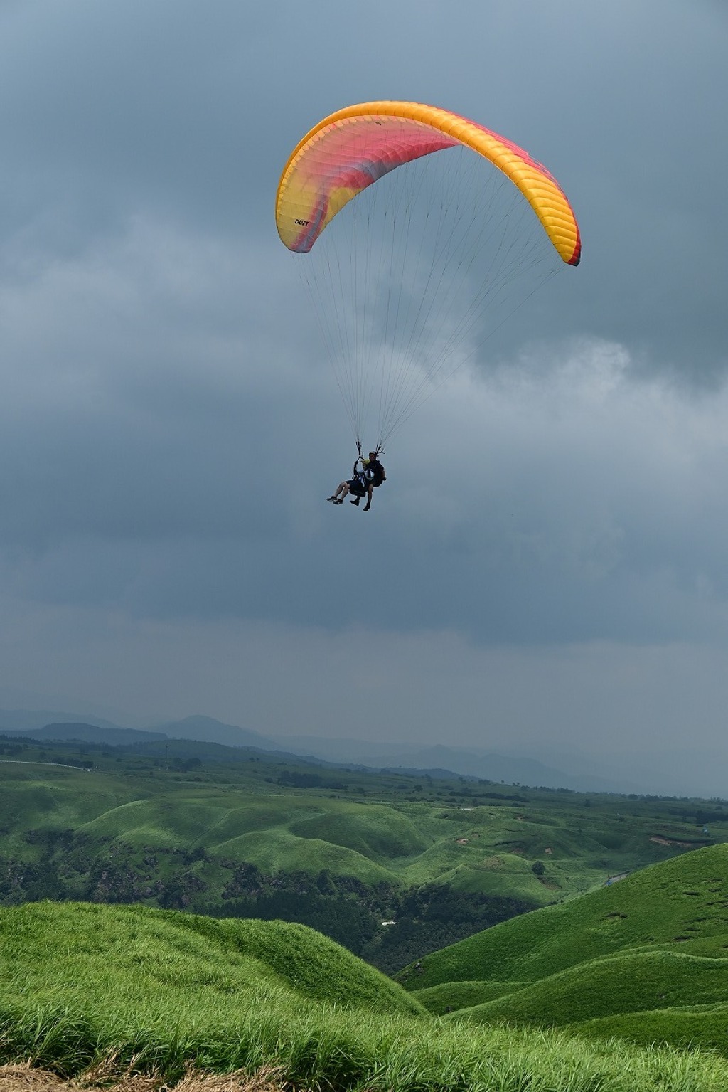 パラグライダー