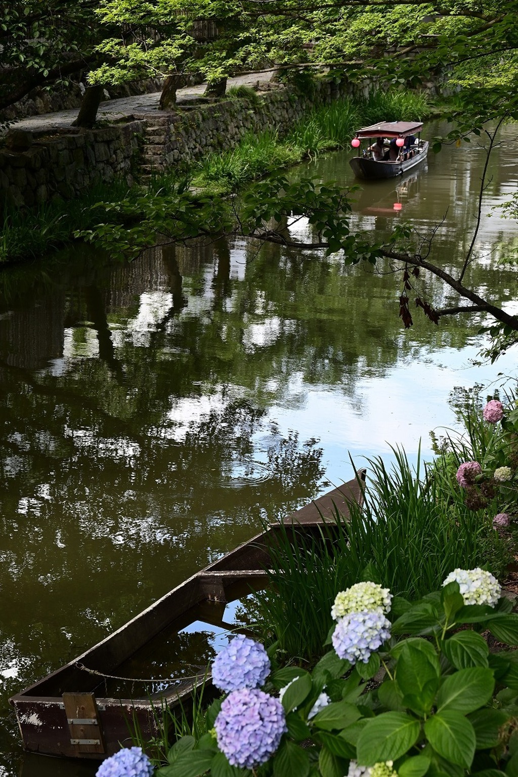 八幡堀と屋形船