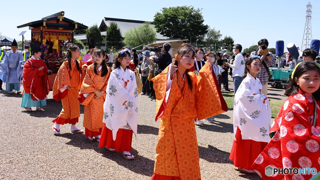 斎王祭り‥子供斎王様御一行