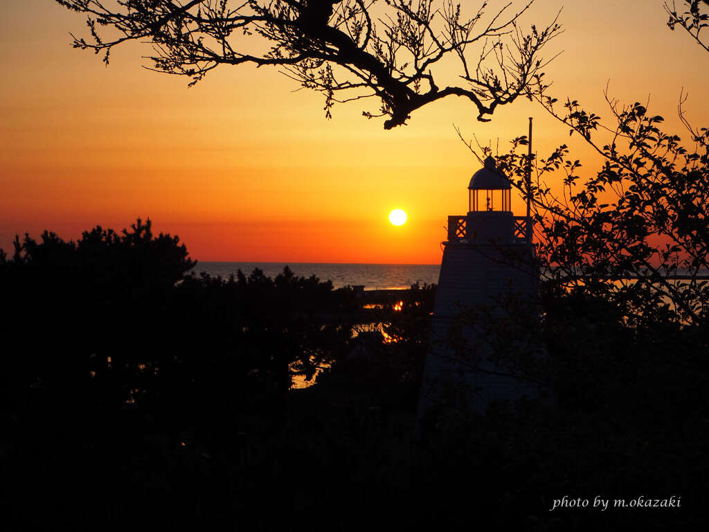 日和山公園より見る日本海に沈む夕陽