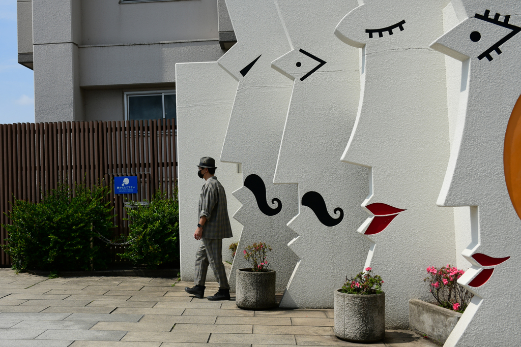 厩橋際公衆トイレ（ウマヤバシギワ）