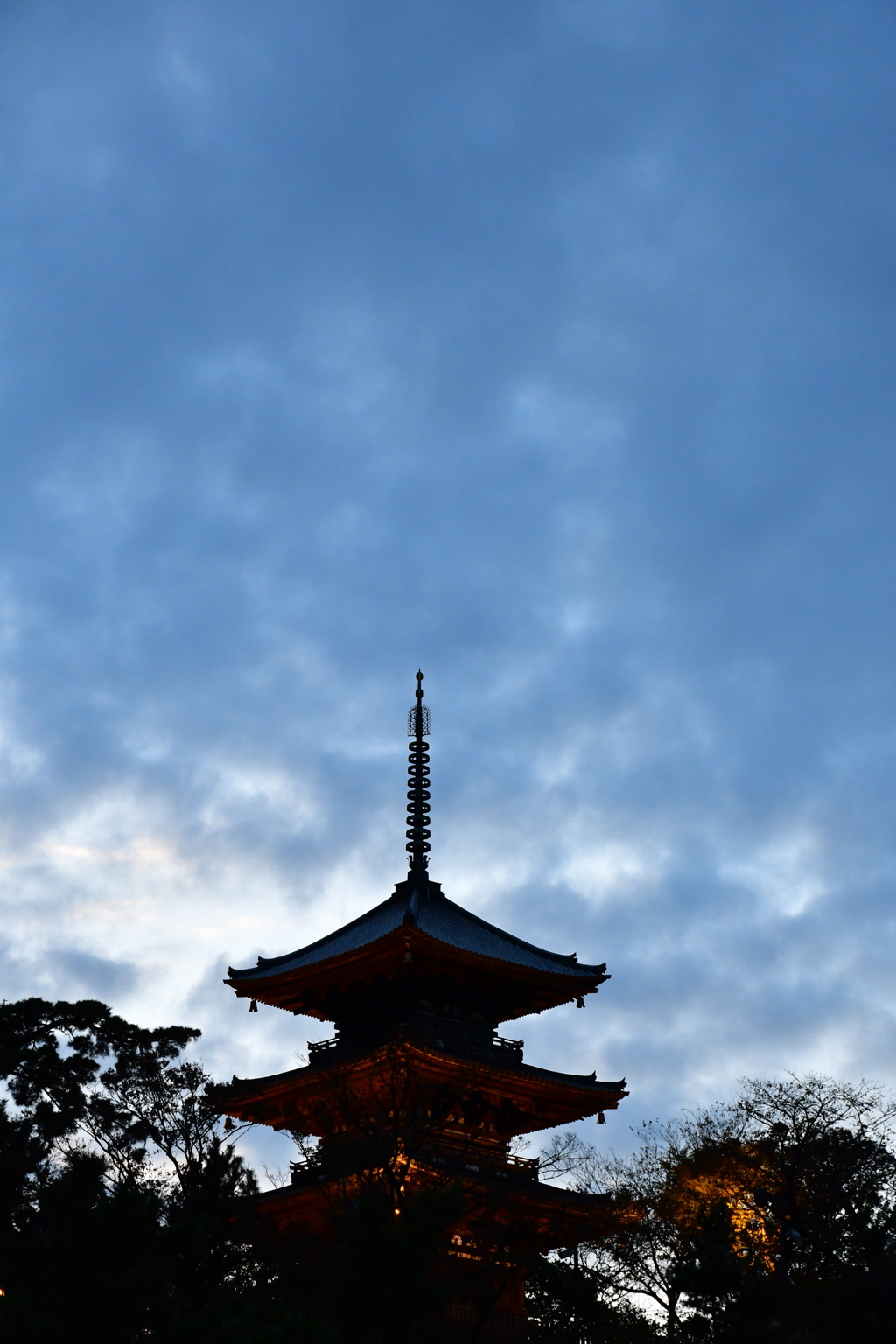 三渓園の三重塔