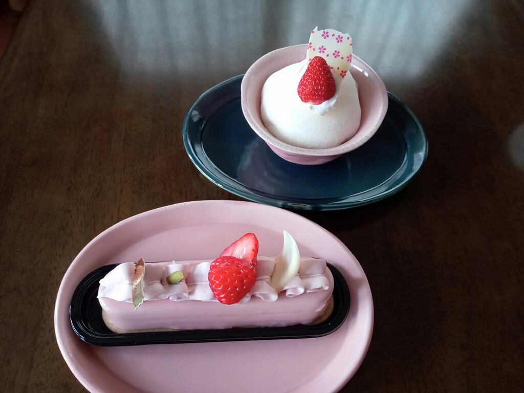 ケーキはテイクアウトで