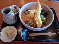 ちらし蕎麦