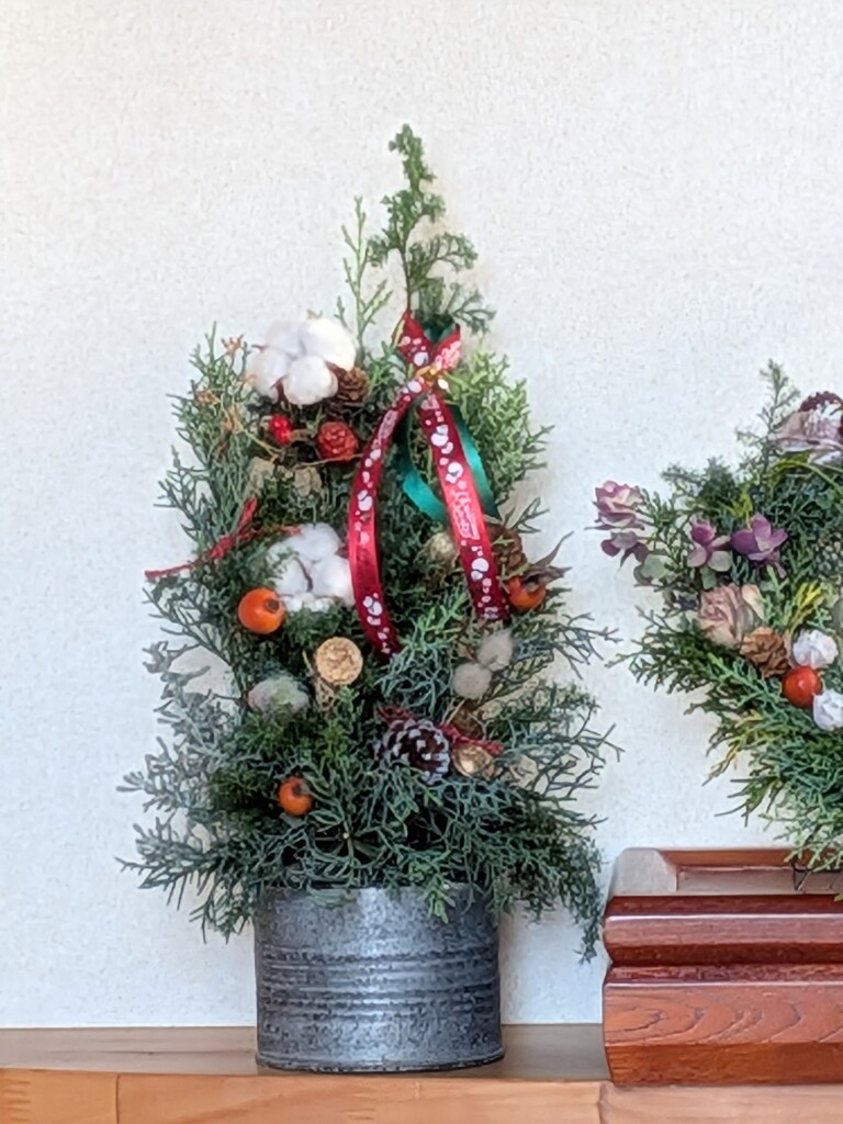 家の中のクリスマスツリー