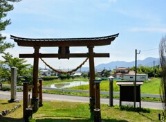 鳥居