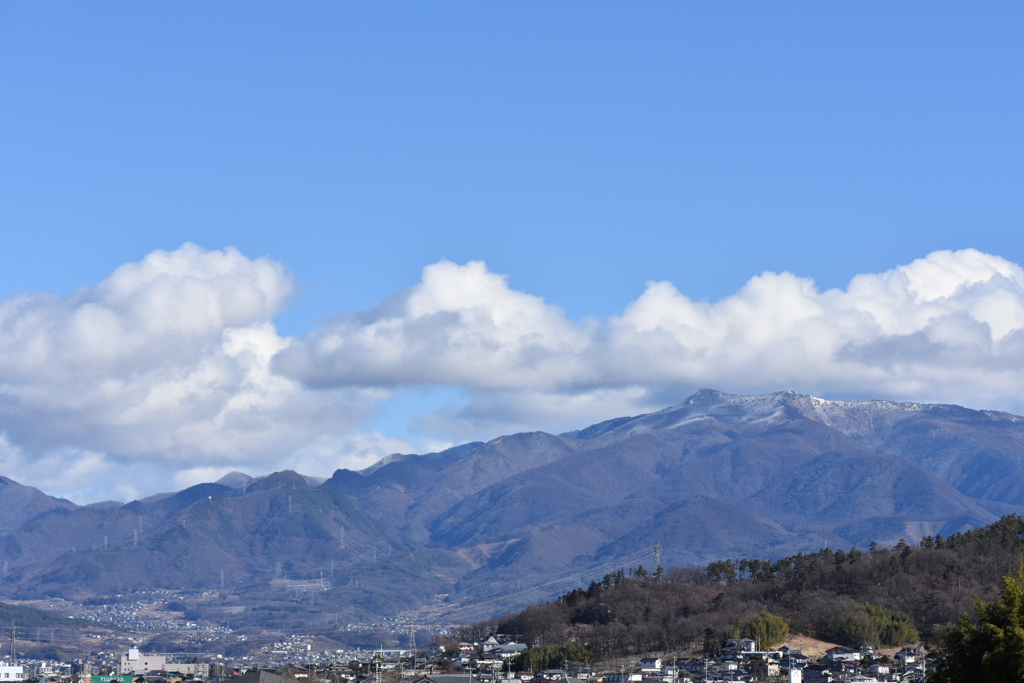 山のある風景