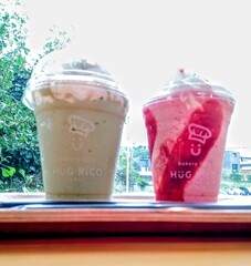 抹茶とストロベリーのフラッペ