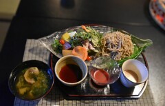 彩り野菜そば