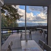 見晴らしのよいテラス席