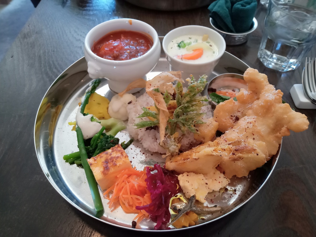 カレープレート