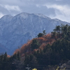 薄化粧した山