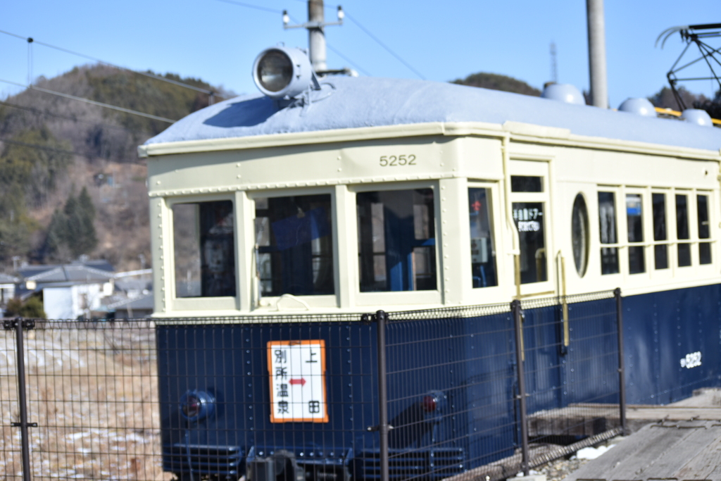 丸窓電車