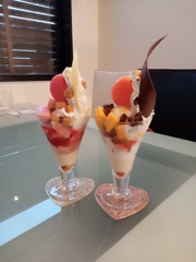 季節のフルーツパフェ