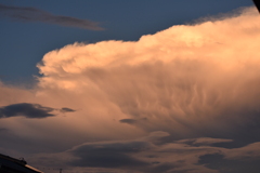 湧き上がる雲