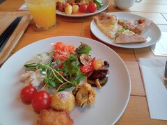 ビュッフェランチ
