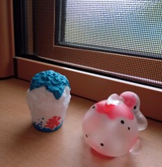 かき氷と金魚