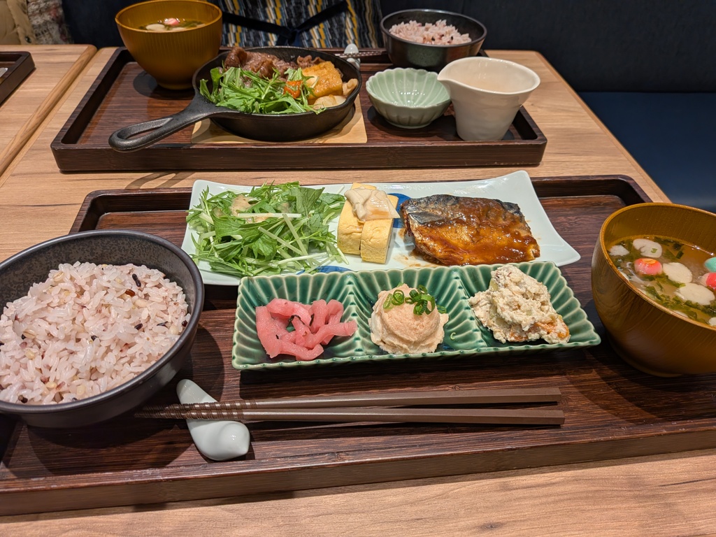 鯖の味噌煮お膳