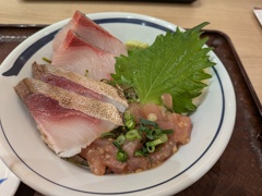 寒ブリづくし3種丼