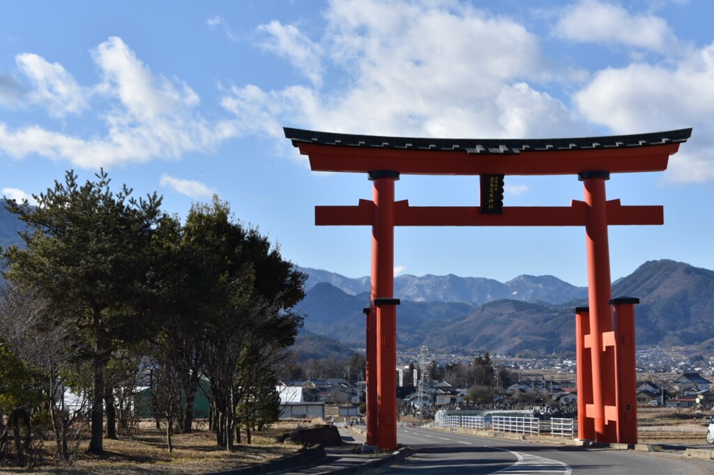 生島足島神社