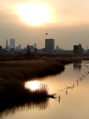 幻想的な雲のあるワンドの夕焼け