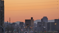 荒川土手から見える左徳右衛門岳・蝙蝠岳・笹山・大谷ヶ丸の夕焼け