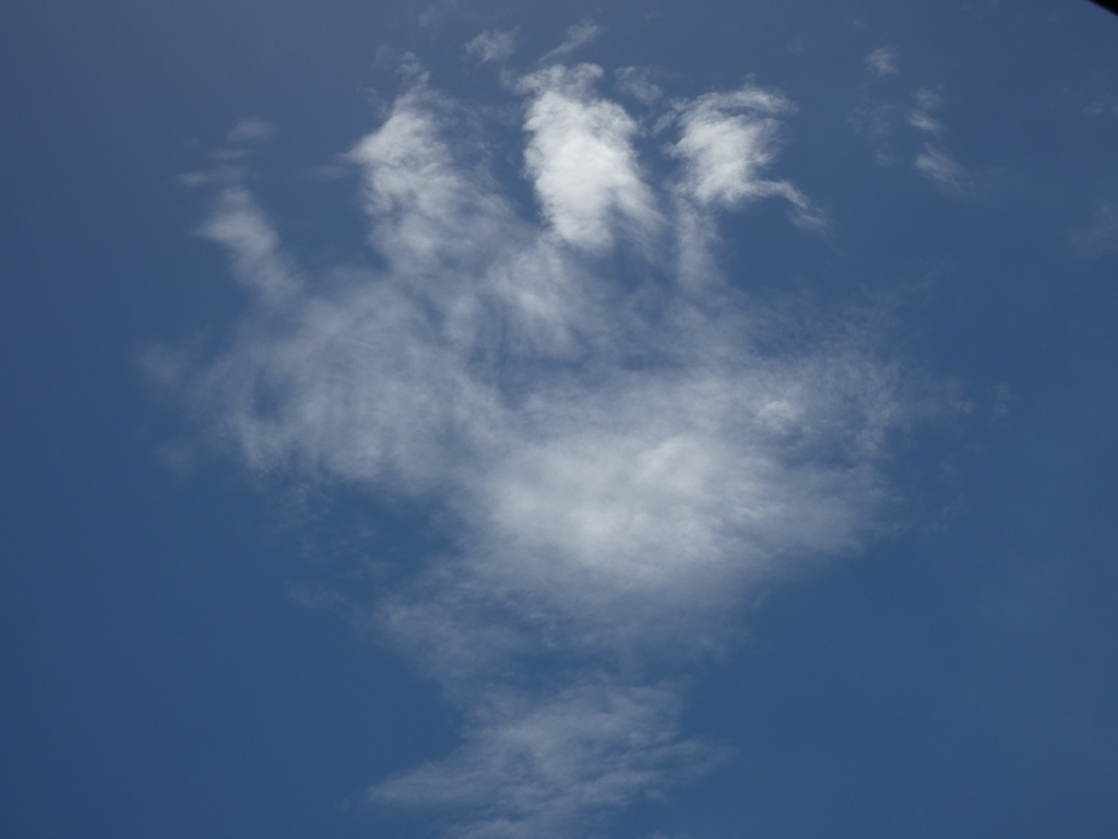 K・H波雲かな、手形