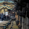 上野東照宮の右の石灯籠