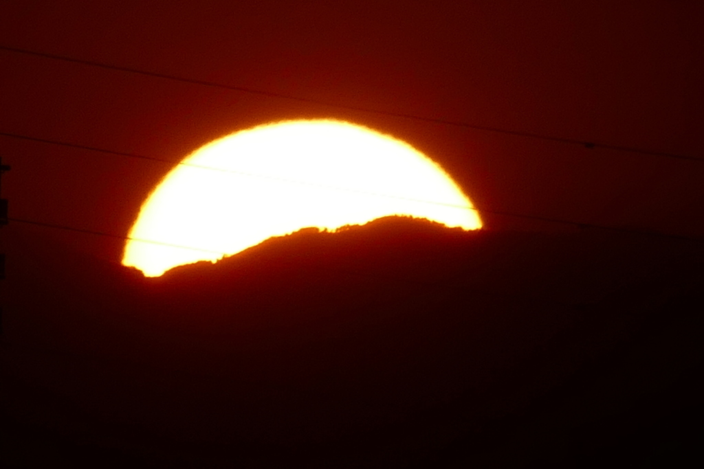 小金沢山に沈む夕日