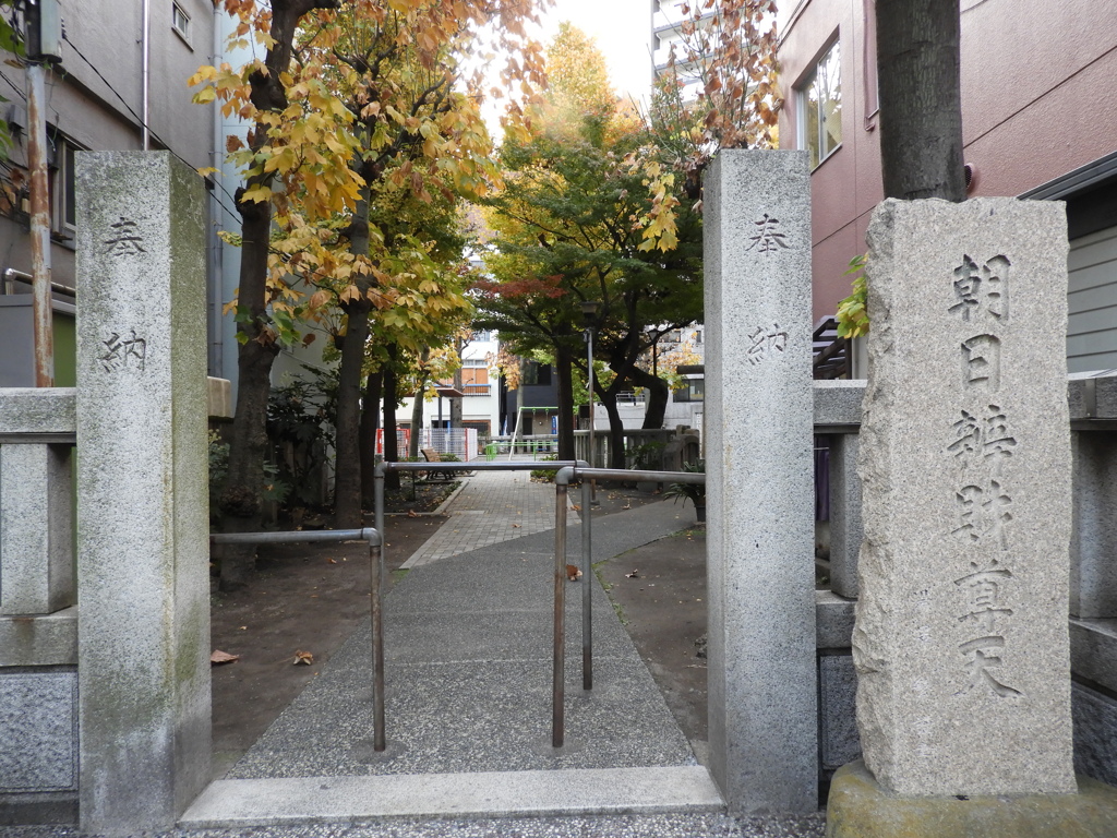 竜泉の朝日弁天
