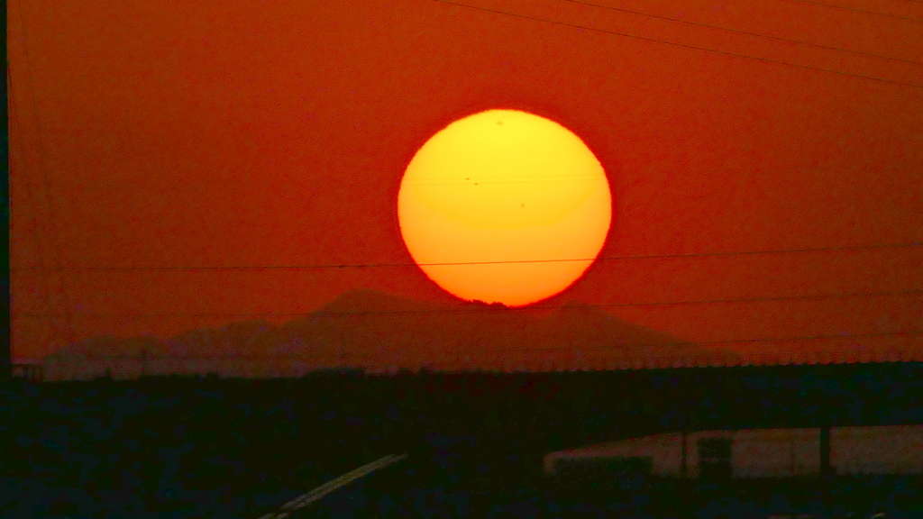 大持山小持山の夕日