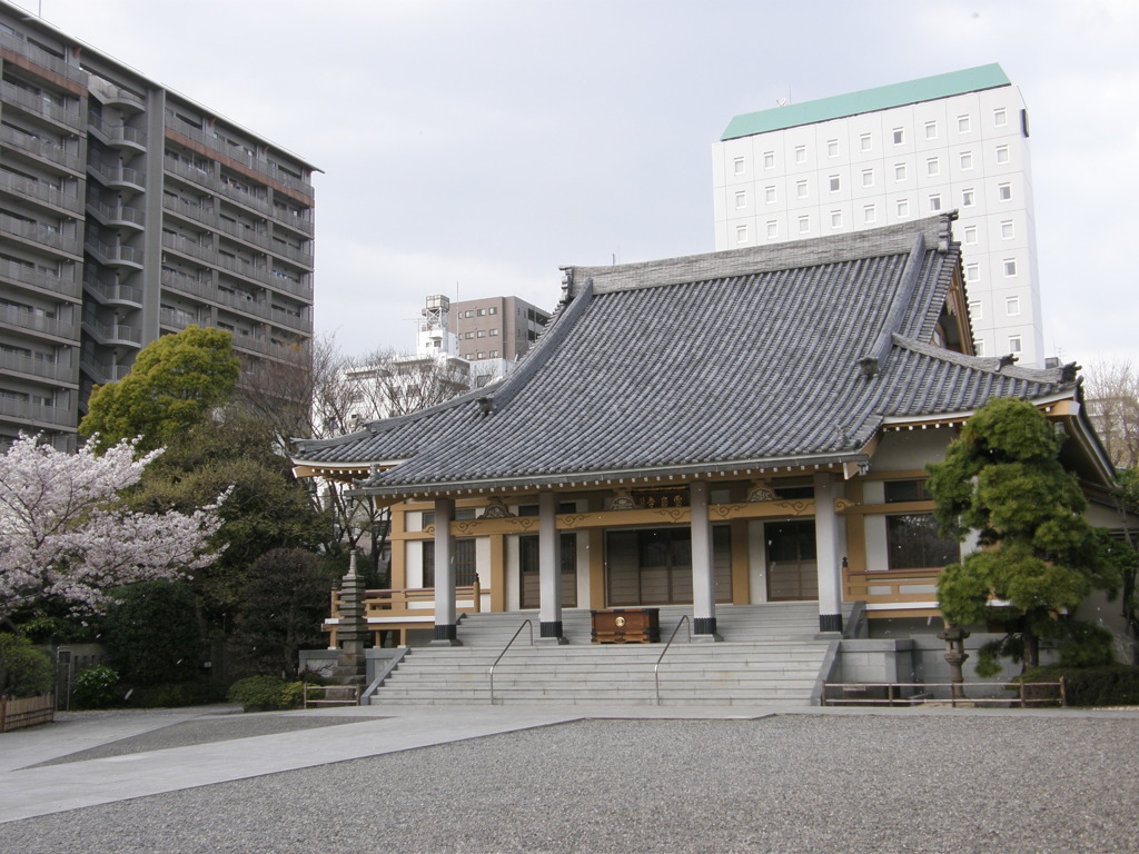 松平定信公のお墓のある霊巌寺
