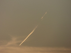 夕日のくもにむかう