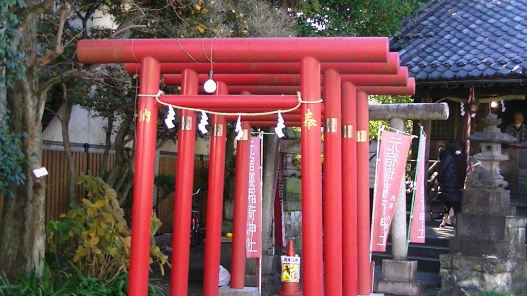 元宿稲荷神社と狛犬