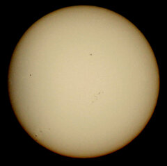 '23.04.13.08:10-11.の5枚を重ね画像処理した太陽面