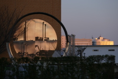 夕日にお化け煙突