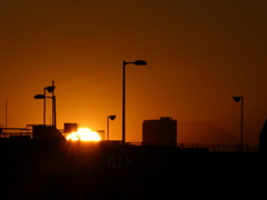 フィルターをかけた夕日