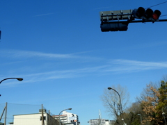 南千住汐入のJRPから航空高専上空の飛行機雲