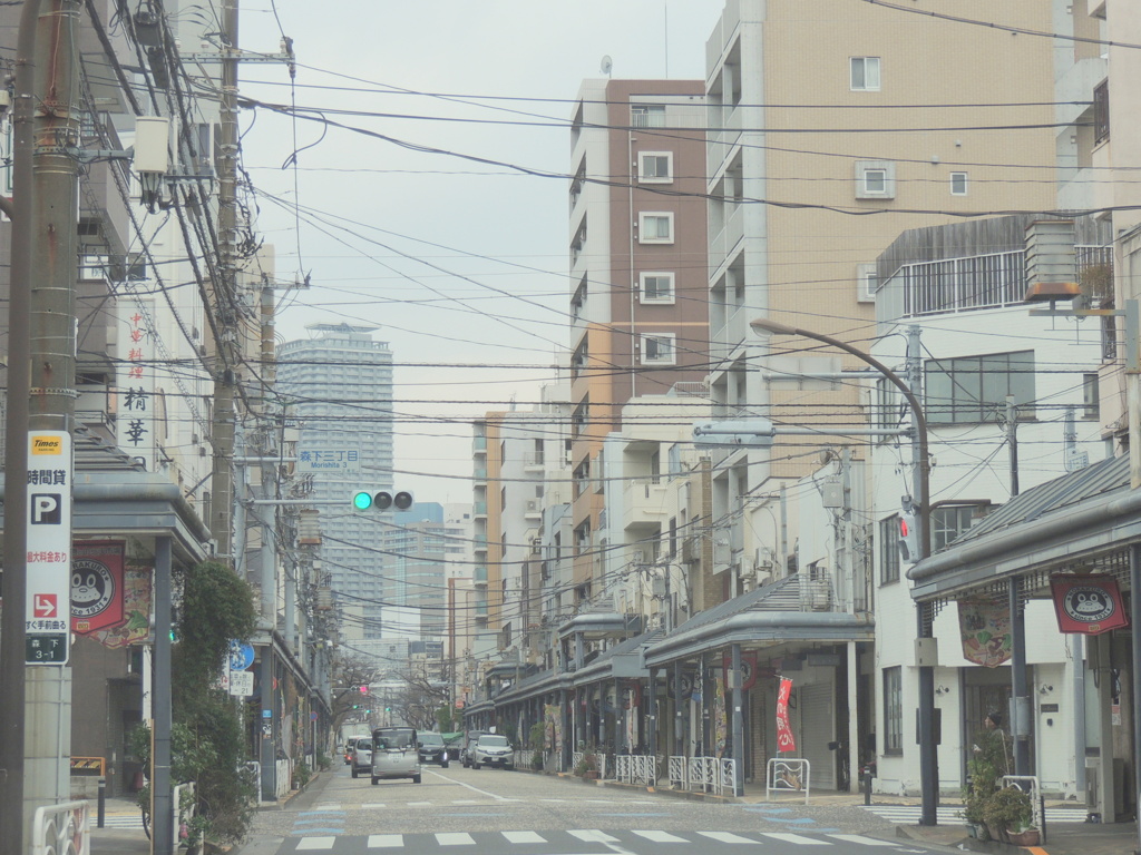 江東区森下のらくロードの町並み