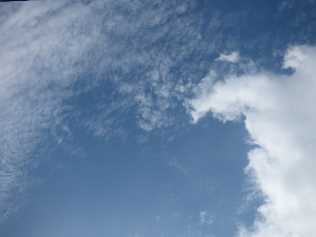 積雲と高積雲