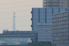 赤土小学校前駅～足立小台駅に入る舎人ライナー