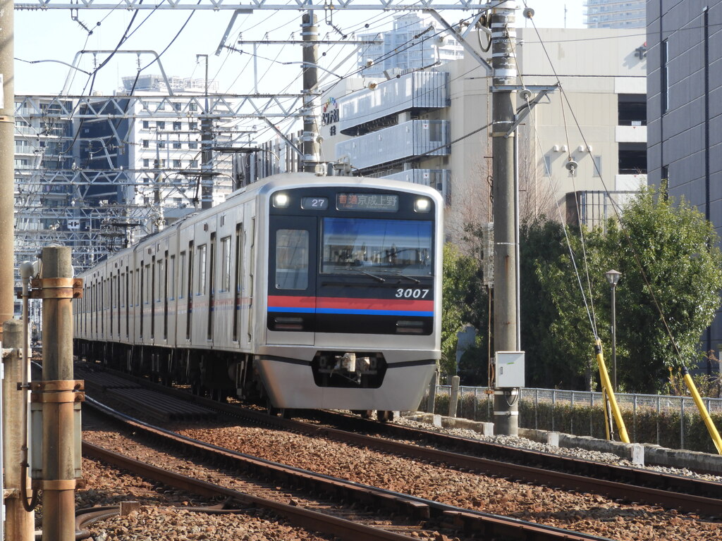 千住大橋駅から