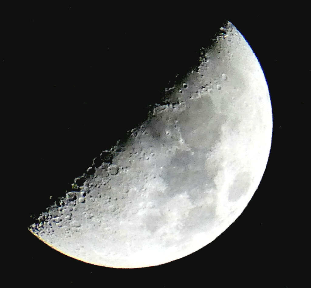 '18.12.15.19:23.6枚を画像処理した月