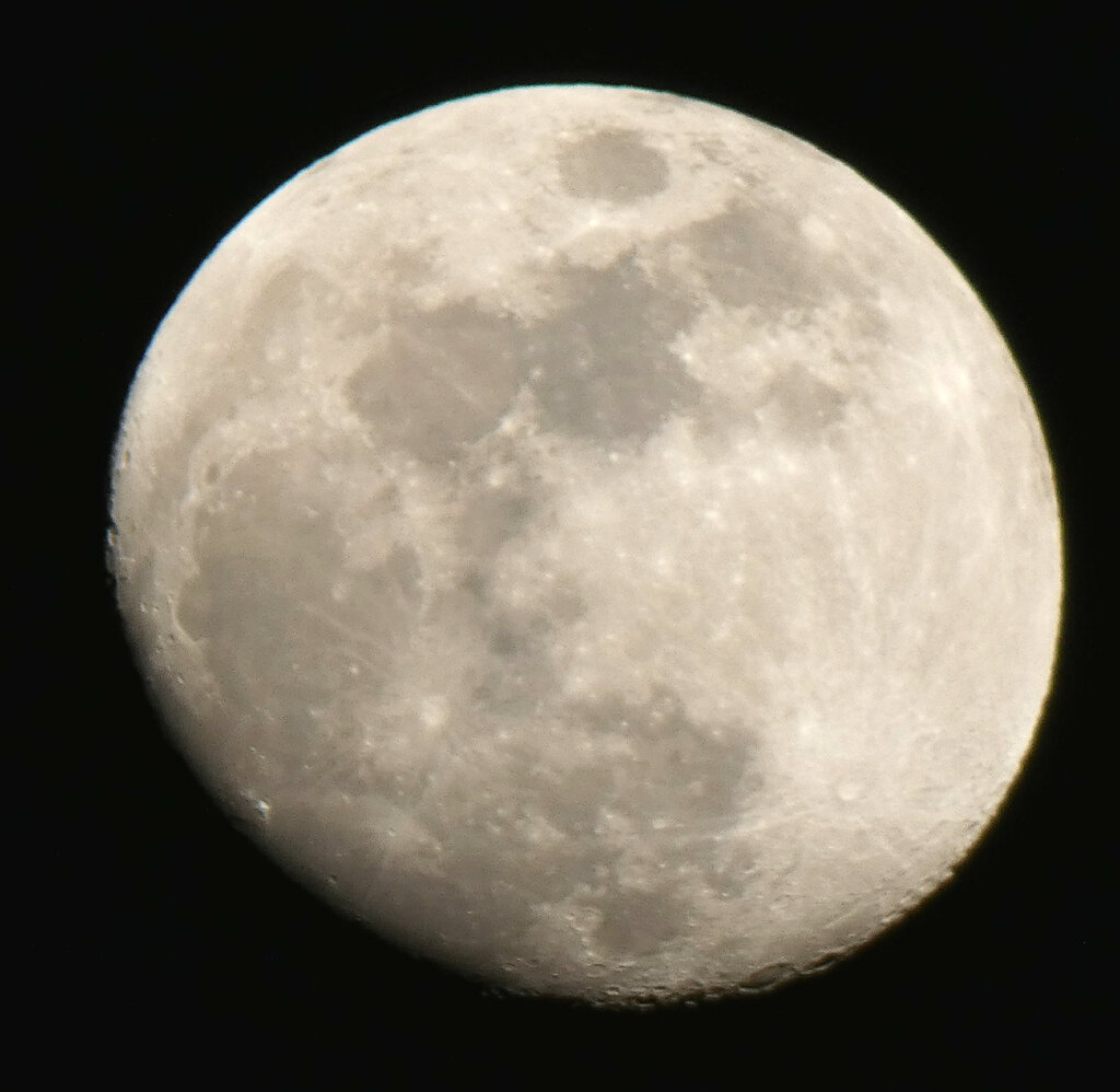 '21.12.16.18:56.の6枚を重ね画像処理した月面