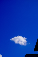 青の世界の雲