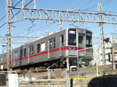 千住東の東武伊勢崎線北千住駅へ