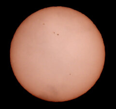 '22,12,22.15:59,の3枚を重ね画像処理した雲被る太陽面