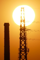 隅田川からの鉄塔の夕日