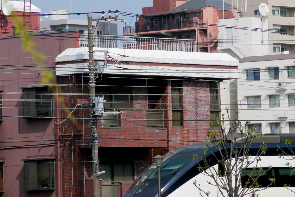 千住大橋から京成スカイライナー隅田川橋梁へ